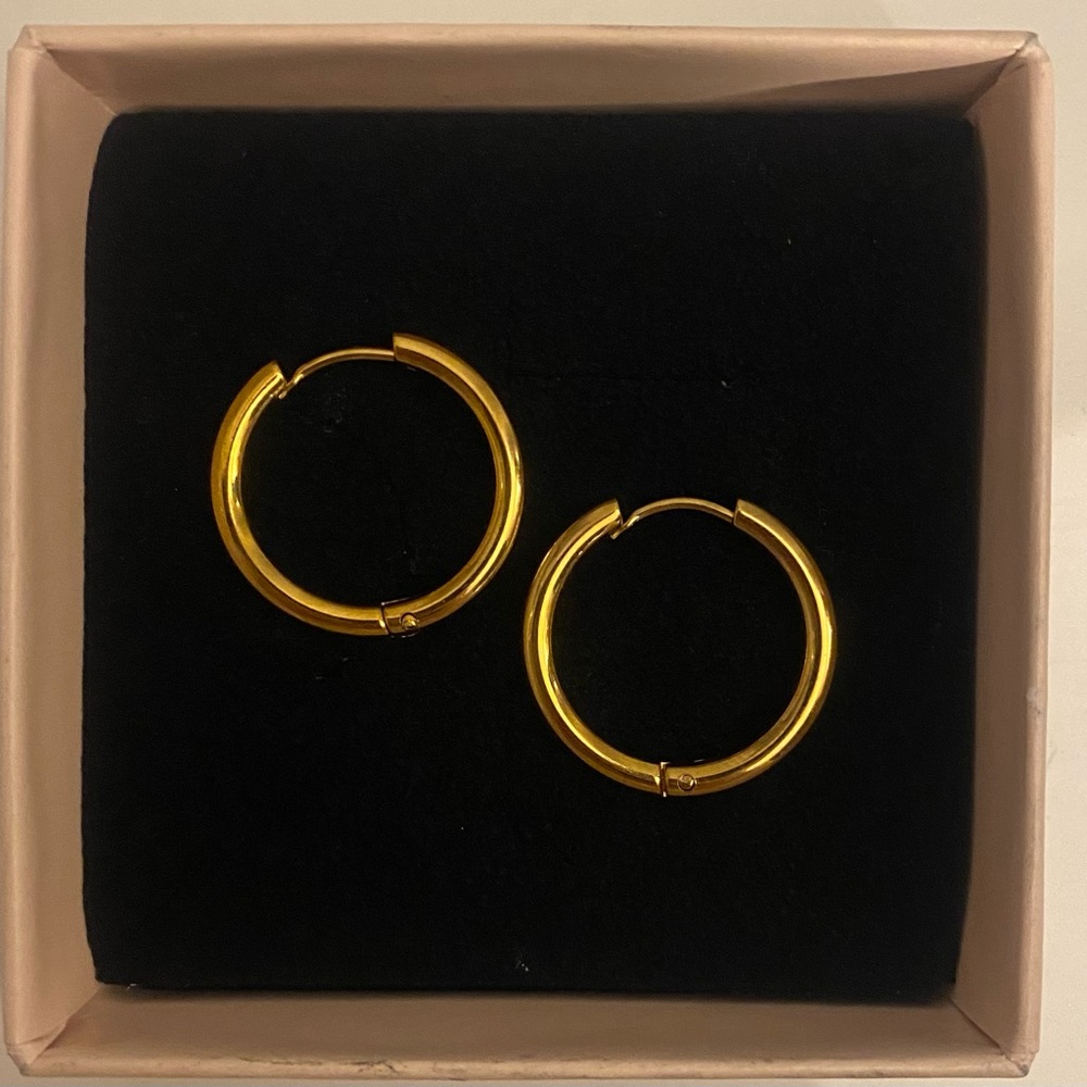 Gold Plated Hoop Huggie Earrings - 16mm